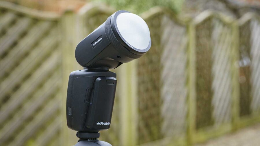 Profoto A10 OnOff Camera Flash Kit with Connect Flash Trigger